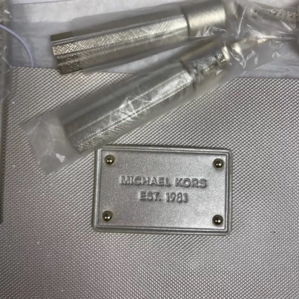 Michael Kors Tote Gold Purse Metallic Bag NEW - Picture 4 of 5